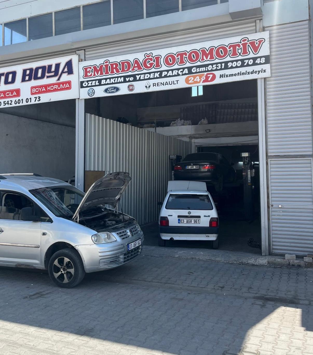 Araç lifti üzerinde bakım